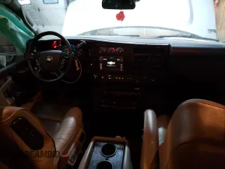 2019 Chevrolet Express Cargo с VIN 1GCWGBFG7K1178216, выставлен на аукционе Copart как лот 86548764 с пробегом 87 687 миль миль и Чистый • Clean title. История ставок и продаж доступна на DreamBid. Изображение 8.