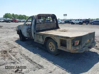 2009 Chevrolet Silverado 3500HD z VIN 1GCHK74K49F147305, wystawiony jako IAAI lot #42051326 z przebiegiem Nie podano mil oraz . Historia ofert i sprzedaży dostępna na DreamBid. Obrazek 3.