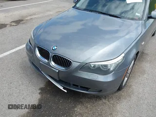 2010 BMW 5 Series 528i with VIN WBANU5C52AC129062, listed as a IAAI auction lot 42087362 with 200,403 mi miles and . Bid and sale history available at carsss.com. Image 6.