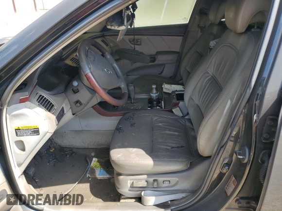 2006 Hyundai Azera SE z VIN KMHFC46F56A035393, wystawiony jako Copart lot #63339195 z przebiegiem Nie podano mil oraz Szkoda całkowita • Salvage title. Historia ofert i sprzedaży dostępna na DreamBid. Obrazek 7.