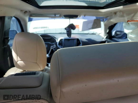 2017 Jeep Cherokee Latitude с VIN 1C4PJMCS5HW632694, выставлен на аукционе Copart как лот 59001725 с пробегом 118 054 миль миль и Списание • Salvage title. История ставок и продаж доступна на DreamBid. Изображение 8.