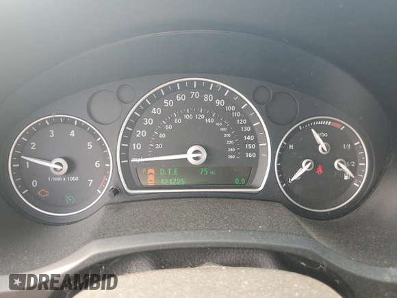2008 Saab 9-3 z VIN YS3FB79YX86002734, wystawiony jako Copart lot #59504615 z przebiegiem 121 225 mil mil oraz Czysty tytuł • Clean title. Historia ofert i sprzedaży dostępna na DreamBid. Obrazek 9.