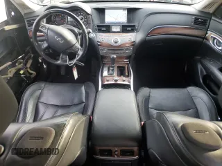 2015 Infiniti Q70 z VIN JN1BY1PR1FM830745, wystawiony jako Copart lot #84815474 z przebiegiem 137 489 mil mil oraz Szkoda całkowita • Salvage title. Historia ofert i sprzedaży dostępna na DreamBid. Obrazek 8.