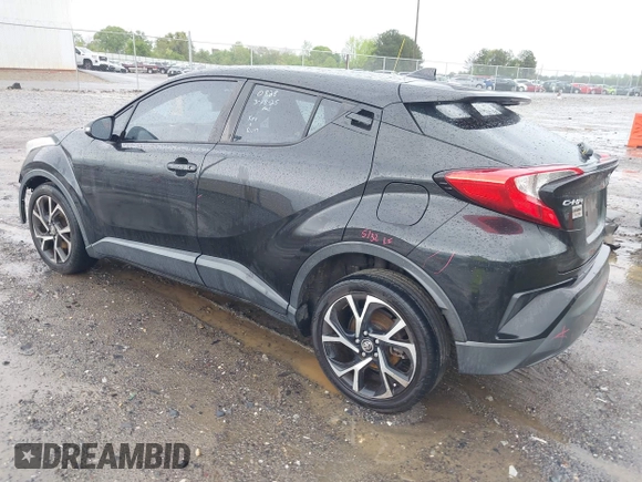 2018 Toyota C-HR XLE with VIN NMTKHMBX4JR032773, listed as a IAAI auction lot 41957588 with 100,691 mi miles. Bid and sale history available at carsss.com. Image 3.