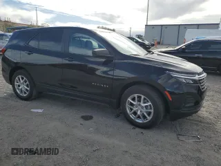 2022 Chevrolet Equinox LS with VIN 2GNAXHEVXN6119294, listed as a Copart auction lot 51956075 with 34,320 mi miles and Salvage title. Bid and sale history available at DreamBid. Image 4.