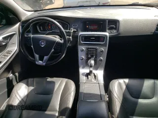 2017 Volvo S60 Dynamic with VIN YV140MTL8H2433865, listed as a Copart auction lot 54534305 with 143,416 mi miles and Salvage title. Bid and sale history available at DreamBid. Image 8.