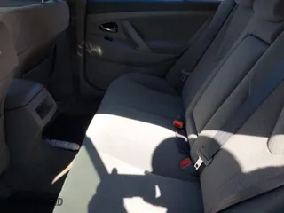 2007 Toyota Camry CE with VIN 4T1BE46KX7U115813, listed as a IAAI auction lot 41803314 with 165,233 mi miles. Bid and sale history available at carsss.com. Image 8.