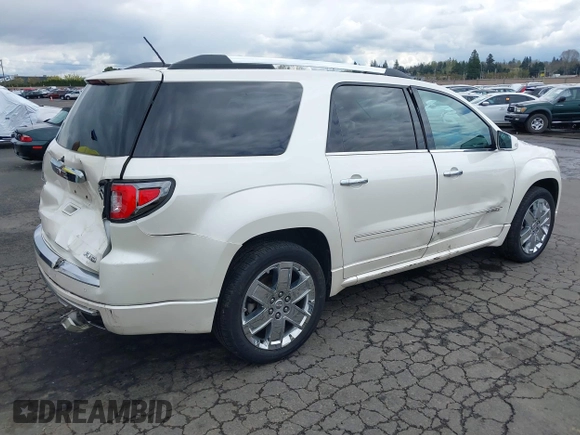 2014 GMC Acadia Denali with VIN 1GKKVTKD8EJ252502, listed as a IAAI auction lot 41957454 with 152,341 mi miles and . Bid and sale history available at carsss.com. Image 4.