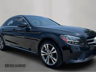 2021 Mercedes-Benz C 300 z VIN W1KWF8EB7MR635595, wystawiony jako Copart lot #62626935 z przebiegiem 59 432 mil mil oraz Czysty tytuł • Clean title. Historia ofert i sprzedaży dostępna na DreamBid. Obrazek 1.