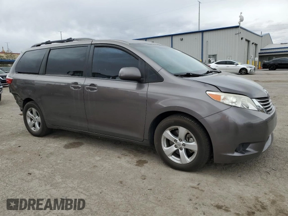 2017 Toyota Sienna LE Auto Access Seat with VIN 5TDKZ3DC4HS831577, listed as a Copart auction lot 47411595 with 115,621 mi miles and Salvage Title. Bid and sale history available at DreamBid. Image 4.