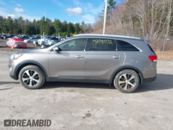 2016 Kia Sorento EX with VIN 5XYPHDA58GG015715, listed as a IAAI auction lot 42040772 with 146,645 mi miles and . Bid and sale history available at DreamBid. Image 14.