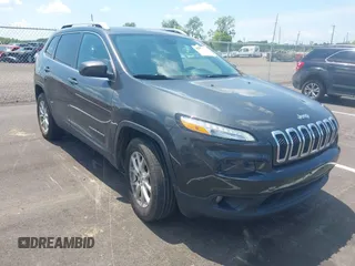 2016 Jeep Cherokee Altitude с VIN 1C4PJMCB3GW111732, выставлен на аукционе IAAI как лот 42875731 с пробегом 158 092 миль миль и . История ставок и продаж доступна на DreamBid. Изображение 1.