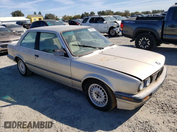 1987 BMW 3 Series 325 with VIN WBAAB5402H9699366, listed as a Copart auction lot 69994654 with 272,865 mi miles and Salvage Title. Bid and sale history available at carsss.com. Image 4.