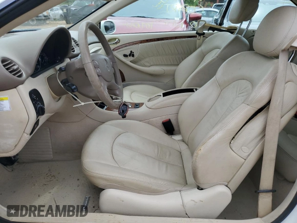 2008 Mercedes-Benz CLK-Class 3.5L with VIN WDBTK56F58T090092, listed as a Copart auction lot 56253453 with 27,038 mi miles and Non Repairable. Bid and sale history available at carsss.com. Image 7.
