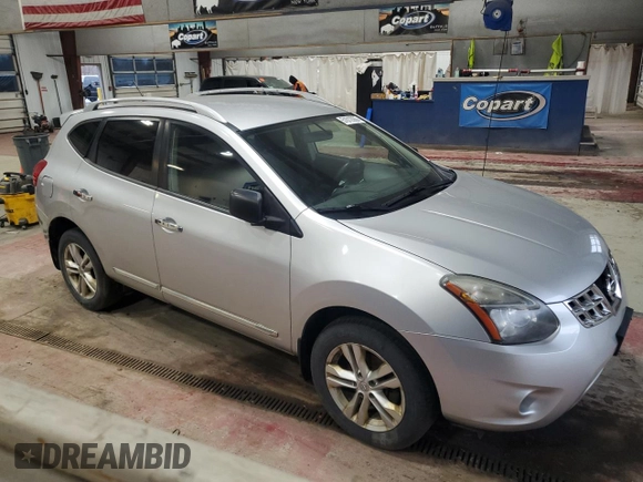 2015 Nissan Rogue S z VIN JN8AS5MV7FW260231, wystawiony jako Copart lot #51012055 z przebiegiem 138 582 mil mil oraz Tytuł czysty. Historia ofert i sprzedaży dostępna na DreamBid. Obrazek 4.