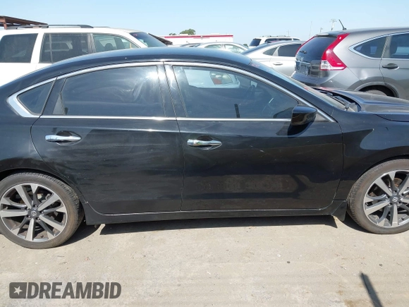 2017 Nissan Altima SV z VIN 1N4AL3AP3HC164982, wystawiony jako IAAI lot #42415869 z przebiegiem 205 081 mil mil oraz . Historia ofert i sprzedaży dostępna na DreamBid. Obrazek 13.