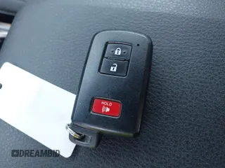 2021 Toyota Tacoma SR с VIN 3TMCZ5AN3MM423247, выставлен на аукционе IAAI как лот 42031290 с пробегом 27 913 миль миль и . История ставок и продаж доступна на DreamBid. Изображение 11.