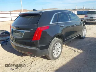 2018 Cadillac XT5 FWD with VIN 1GYKNARS3JZ104087, listed as a IAAI auction lot 41586765 with 137,369 mi miles. Bid and sale history available at carsss.com. Image 4.