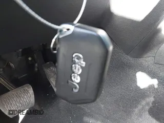 2020 Jeep Gladiator Rubicon z VIN 1C6JJTBG0LL117908, wystawiony jako IAAI lot #41621920 z przebiegiem 61 233 mil mil oraz . Historia ofert i sprzedaży dostępna na DreamBid. Obrazek 11.