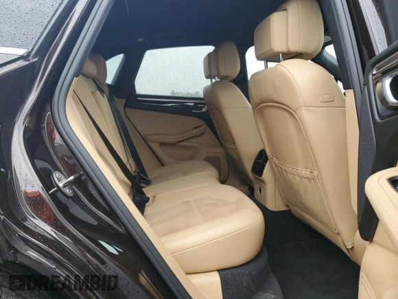 2017 Porsche Macan S z VIN WP1AB2A50HLB16148, wystawiony jako Copart lot #57942475 z przebiegiem 86 547 mil mil oraz Szkody całkowita. Historia ofert i sprzedaży dostępna na DreamBid. Obrazek 10.