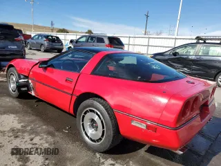 1985 Chevrolet Corvette z VIN 1G1YY0784F5120783, wystawiony jako Copart lot #49300085 z przebiegiem 48 620 mil mil oraz Czysty tytuł • Clean title. Historia ofert i sprzedaży dostępna na DreamBid. Obrazek 2.