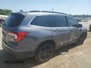 2021 Honda Pilot Special Edition with VIN 5FNYF6H23MB064213, listed as a Copart auction lot 61631285 with 18,950 mi miles and Salvage title. Bid and sale history available at DreamBid. Image 3.
