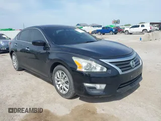 2014 Nissan Altima 2.5 S with VIN 1N4AL3AP3EN342745, listed as a IAAI auction lot 42017258 with 102,314 mi miles. Bid and sale history available at carsss.com. Image 1.