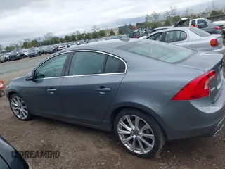 2017 Volvo S60 Inscription with VIN LYV402HK5HB154043, listed as a IAAI auction lot 41763769 with 136,736 mi miles. Bid and sale history available at carsss.com. Image 14.