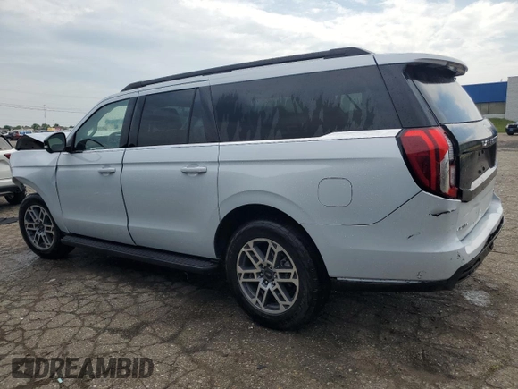 2025 Ford Expedition Max Active with VIN 1FMJK1J8XSEA22971, listed as a Copart auction lot 64187415 with Not provided miles and Clean title. Bid and sale history available at DreamBid. Image 2.