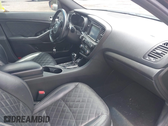 2014 Kia Optima SX Turbo with VIN 5XXGR4A67EG344929, listed as a IAAI auction lot 42638108 with 139,373 mi miles and . Bid and sale history available at DreamBid. Image 5.