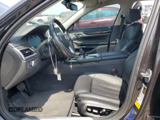 2016 BMW 7 Series 740i z VIN WBA7E2C57GG714564, wystawiony jako Copart lot #56186285 z przebiegiem 111 598 mil mil oraz Szkoda całkowita • Salvage title. Historia ofert i sprzedaży dostępna na DreamBid. Obrazek 7.