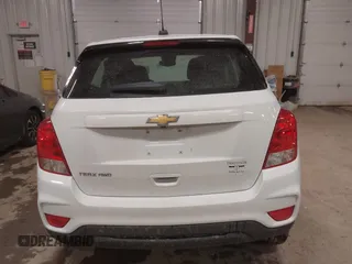 2018 Chevrolet Trax LS with VIN KL7CJNSB2JB694599, listed as a IAAI auction lot 41986241 with 66,965 mi miles. Bid and sale history available at carsss.com. Image 16.