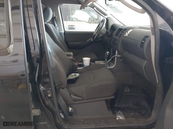 2012 Nissan Pathfinder SV with VIN 5N1AR1NN6CC629491, listed as a IAAI auction lot 41876927 with 165,887 mi miles. Bid and sale history available at carsss.com. Image 5.
