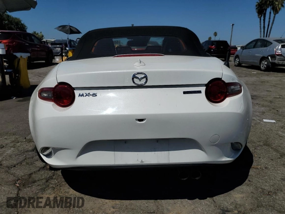 2021 Mazda MX-5 Miata Grand Touring with VIN JM1NDAD77M0459510, listed as a Copart auction lot 68654874 with 39,657 mi miles and Salvage title. Bid and sale history available at DreamBid. Image 6.