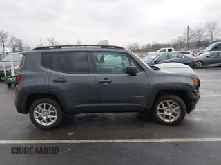 2022 Jeep Renegade Latitude with VIN ZACNJDB18NPN78989, listed as a IAAI auction lot 41636684 with 19,763 mi miles and . Bid and sale history available at DreamBid. Image 13.
