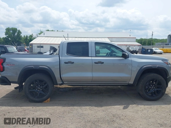2024 Chevrolet Colorado 4WD Trail Boss with VIN 1GCPTEEK6R1293343, listed as a IAAI auction lot 42524617 with 5,284 mi miles and . Bid and sale history available at DreamBid. Image 14.