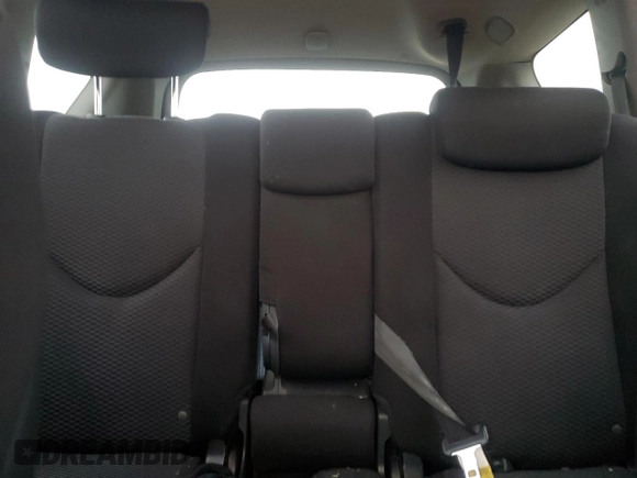 2008 Toyota RAV4 Sport z VIN JTMZK32V686015669, wystawiony jako Copart lot #43511825 z przebiegiem 248 810 mil mil oraz Szkoda całkowita • Salvage title. Historia ofert i sprzedaży dostępna na DreamBid. Obrazek 10.
