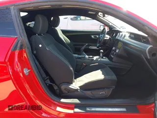 2018 Ford Mustang GT with VIN 1FA6P8CFXJ5180361, listed as a IAAI auction lot 41620513 with 114,222 mi miles. Bid and sale history available at carsss.com. Image 5.