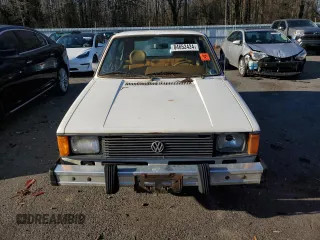1982 Volkswagen Rabbit z VIN 1VWFB0172CV102467, wystawiony jako Copart lot #84652424 z przebiegiem 86 100 mil mil oraz Szkody całkowita. Historia ofert i sprzedaży dostępna na DreamBid. Obrazek 5.