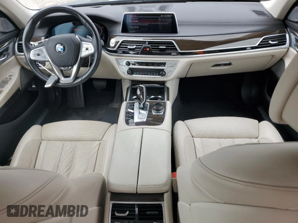 2020 BMW 7 Series 750i xDrive with VIN WBA7U2C03LCD17090, listed as a Copart auction lot 54480795 with 48,260 mi miles and Salvage title. Bid and sale history available at DreamBid. Image 8.