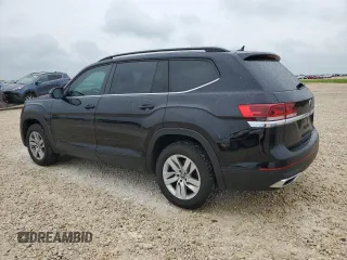 2021 Volkswagen Atlas S with VIN 1V2AP2CAXMC501397, listed as a Copart auction lot 59464084 with 39,181 mi miles and Salvage title. Bid and sale history available at DreamBid. Image 2.