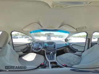 2016 Ford Focus SE z VIN 1FADP3F23GL355587, wystawiony jako Copart lot #53462345 z przebiegiem 101 628 mil mil oraz Szkoda całkowita • Salvage title. Historia ofert i sprzedaży dostępna na DreamBid. Obrazek 14.