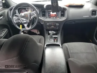 2015 Dodge Charger SXT z VIN 2C3CDXHG4FH844496, wystawiony jako Copart lot #86100084 z przebiegiem 110 090 mil mil oraz Szkoda całkowita • Salvage title. Historia ofert i sprzedaży dostępna na DreamBid. Obrazek 8.