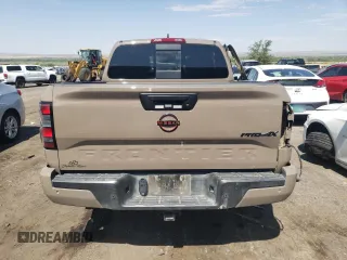 2023 Nissan Frontier SV with VIN 1N6ED1EK8PN664034, listed as a Copart auction lot 63547644 with 13,600 mi miles and Salvage Title. Bid and sale history available at carsss.com. Image 6.
