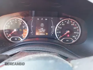 2017 Jeep Renegade Sport z VIN ZACCJBABXHPE92290, wystawiony jako IAAI lot #41209157 z przebiegiem 86 553 mil mil oraz . Historia ofert i sprzedaży dostępna na DreamBid. Obrazek 7.