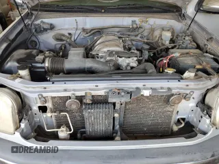 2000 Toyota Tundra SR5 with VIN 5TBBT4419YS049998, listed as a Copart auction lot 48729415 with 427,311 mi miles and Salvage Title. Bid and sale history available at DreamBid. Image 11.