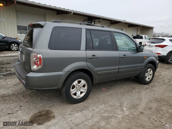 2008 Honda Pilot VP with VIN 5FNYF282X8B015752, listed as a Copart auction lot 51028105 with 124,990 mi miles and Clean Title. Bid and sale history available at carsss.com. Image 3.