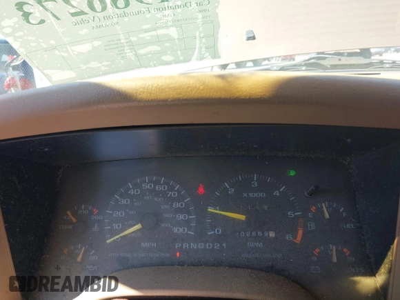 1996 GMC Sonoma SLS w/1SG Pkg with VIN 1GTCS19W3T8529954, listed as a IAAI auction lot 41986273 with 202,669 mi miles. Bid and sale history available at carsss.com. Image 7.