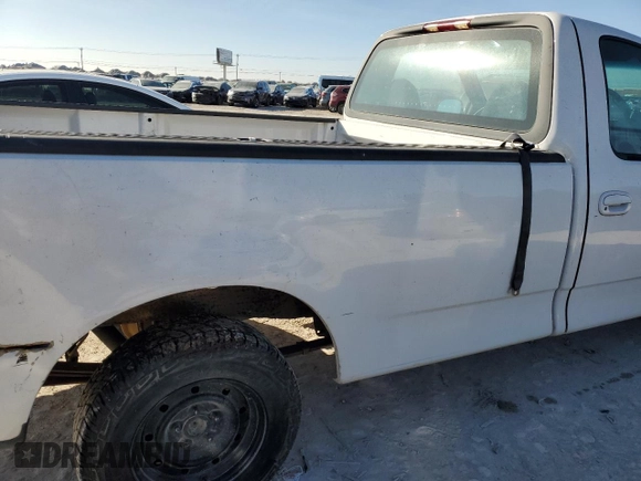 2000 Ford F-150 XL with VIN 1FTRF17W0YKA31819, listed as a Copart auction lot 85775044 with 214,945 mi miles and Clean title. Bid and sale history available at DreamBid. Image 10.