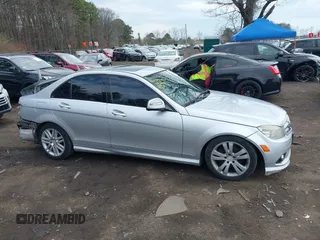 2009 Mercedes-Benz C-Class 3.0L Sport with VIN WDDGF81X89F234426, listed as a IAAI auction lot 41999986 with 206,884 mi miles. Bid and sale history available at carsss.com. Image 13.